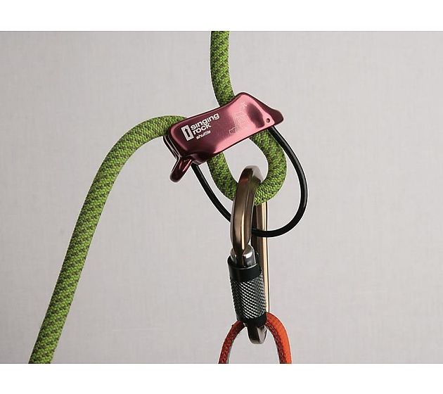Singing Rock Shuttle Belay Device