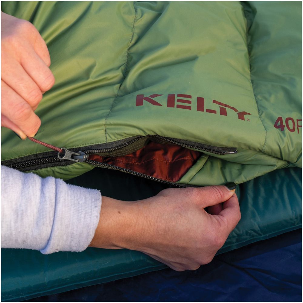 Kelty Cosmic 40F 550 Down Sleeping Bag